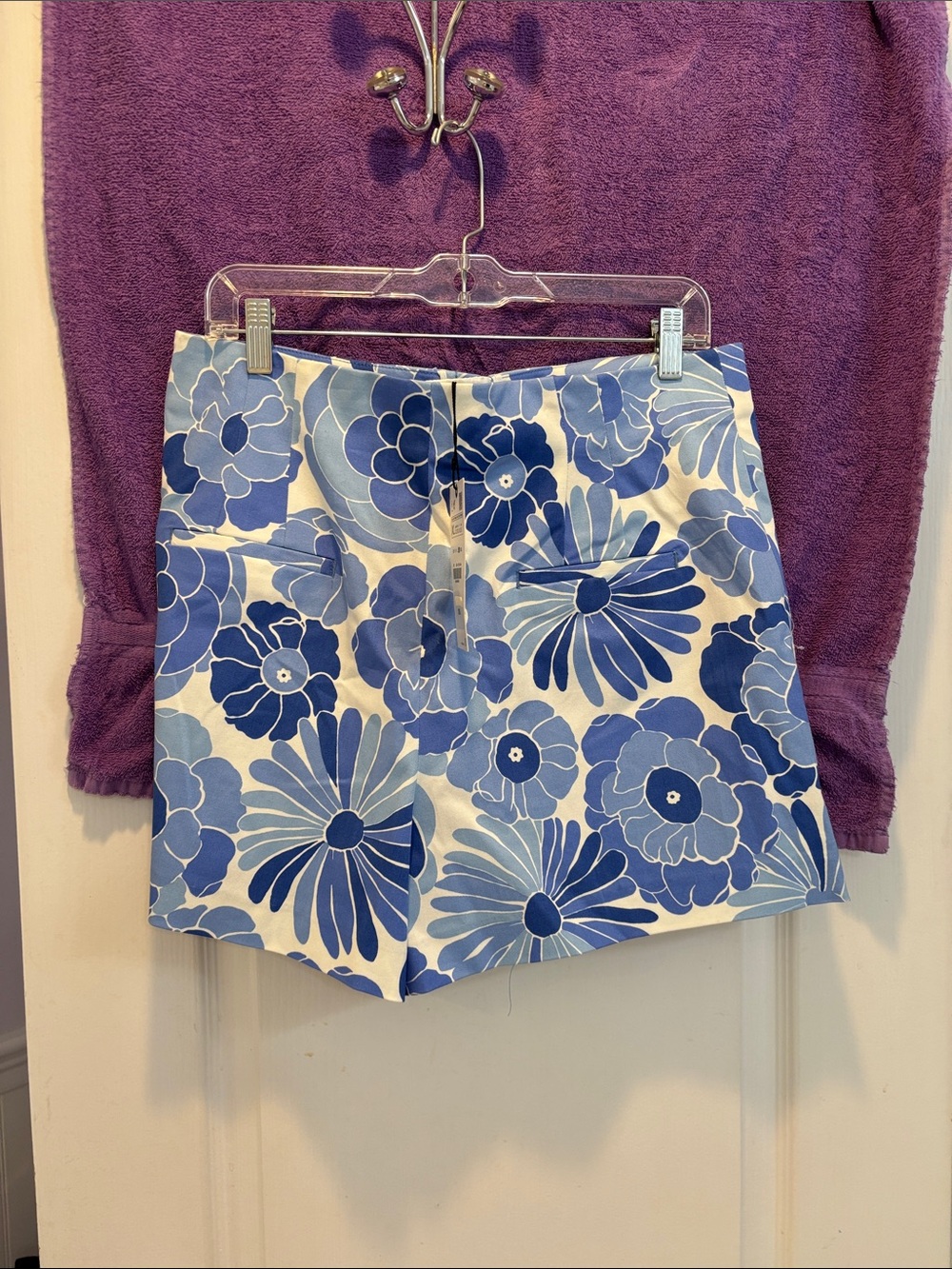NWT Zara Blue and White Floral High-Waist Shorts - Picture 3 of 5